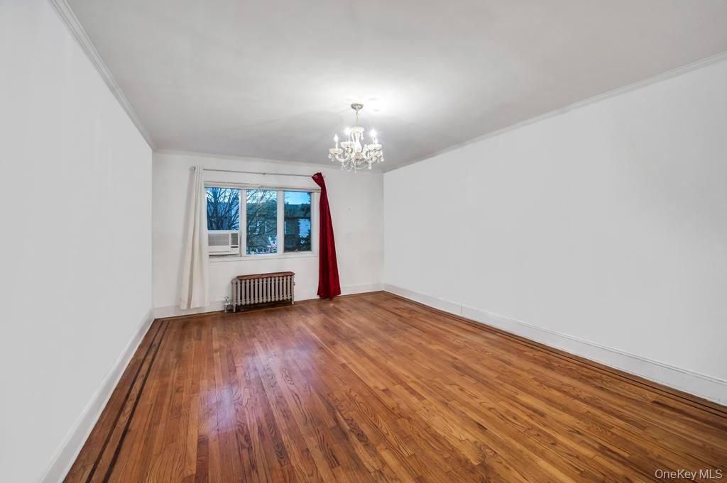 Chandelier, Empty room, Interior, Wood Texture Flooring