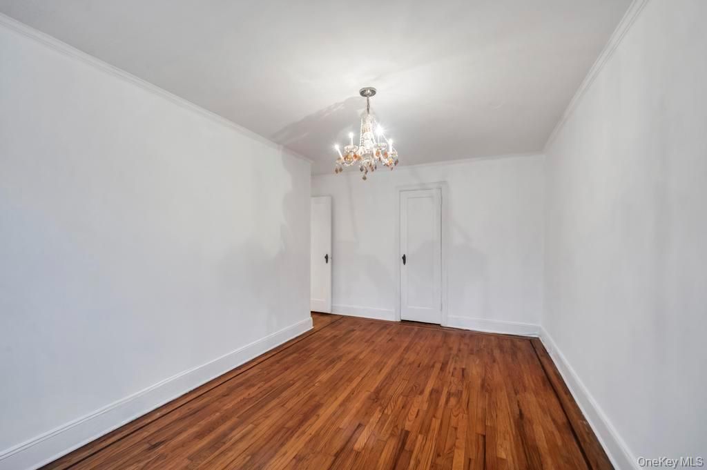 Chandelier, Empty room, Interior, Wood Texture Flooring