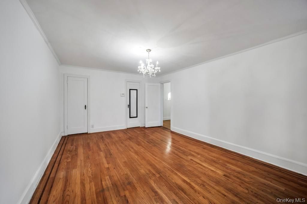 Chandelier, Empty room, Interior, Wood Texture Flooring