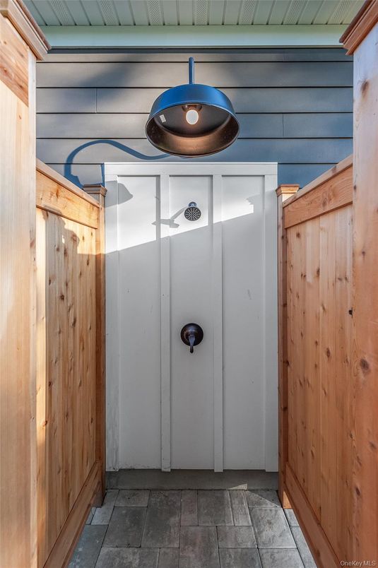 Interior, Wooden Walls