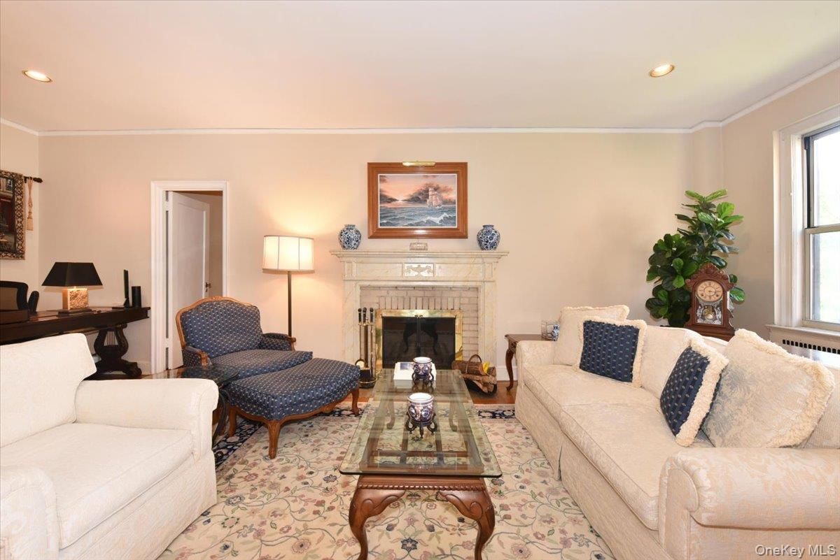 Fireplace, Interior, Living room, Recessed Lighting