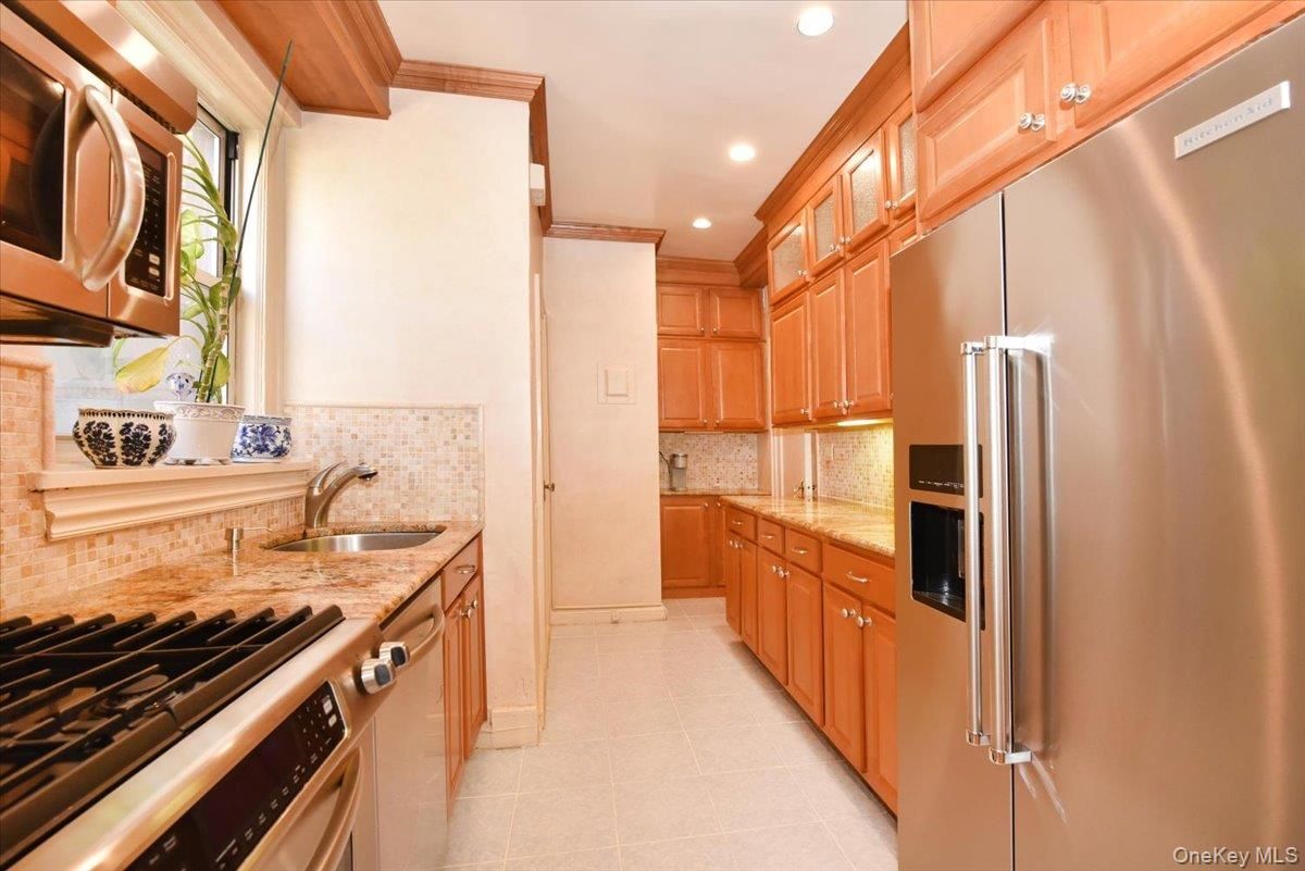 Interior, Kitchen, Recessed Lighting, Stainless Steel Appliances
