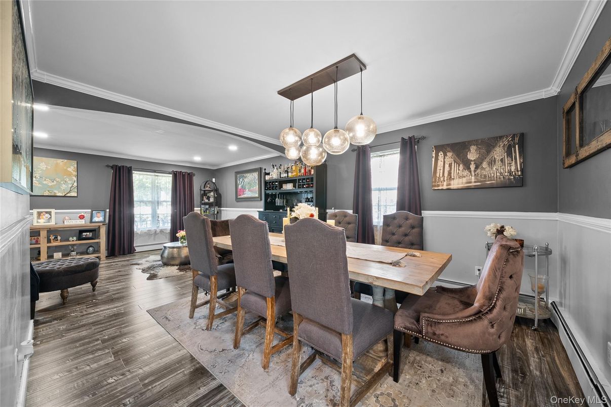 Dining room, Interior, Pendant Lights, Recessed Lighting, Wood Texture Flooring