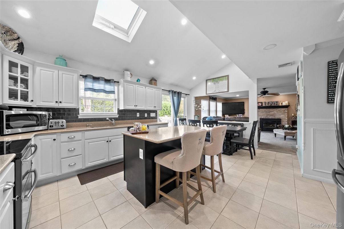 Dining room, Fireplace, Interior, Kitchen, Recessed Lighting
