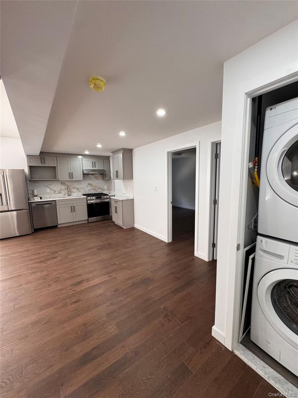 Interior, Kitchen, Recessed Lighting, Stainless Steel Appliances, Utility Closets, Washer, Wood Texture Flooring