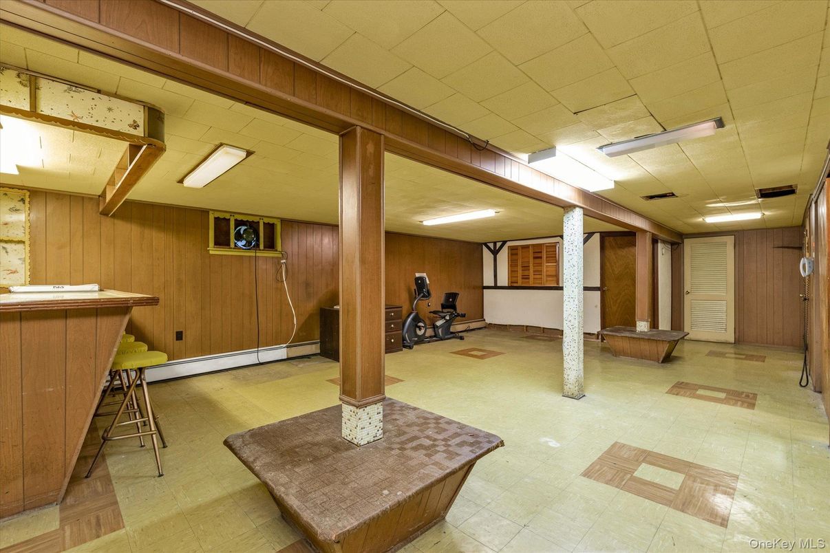 Interior, Recessed Lighting, Wooden Walls