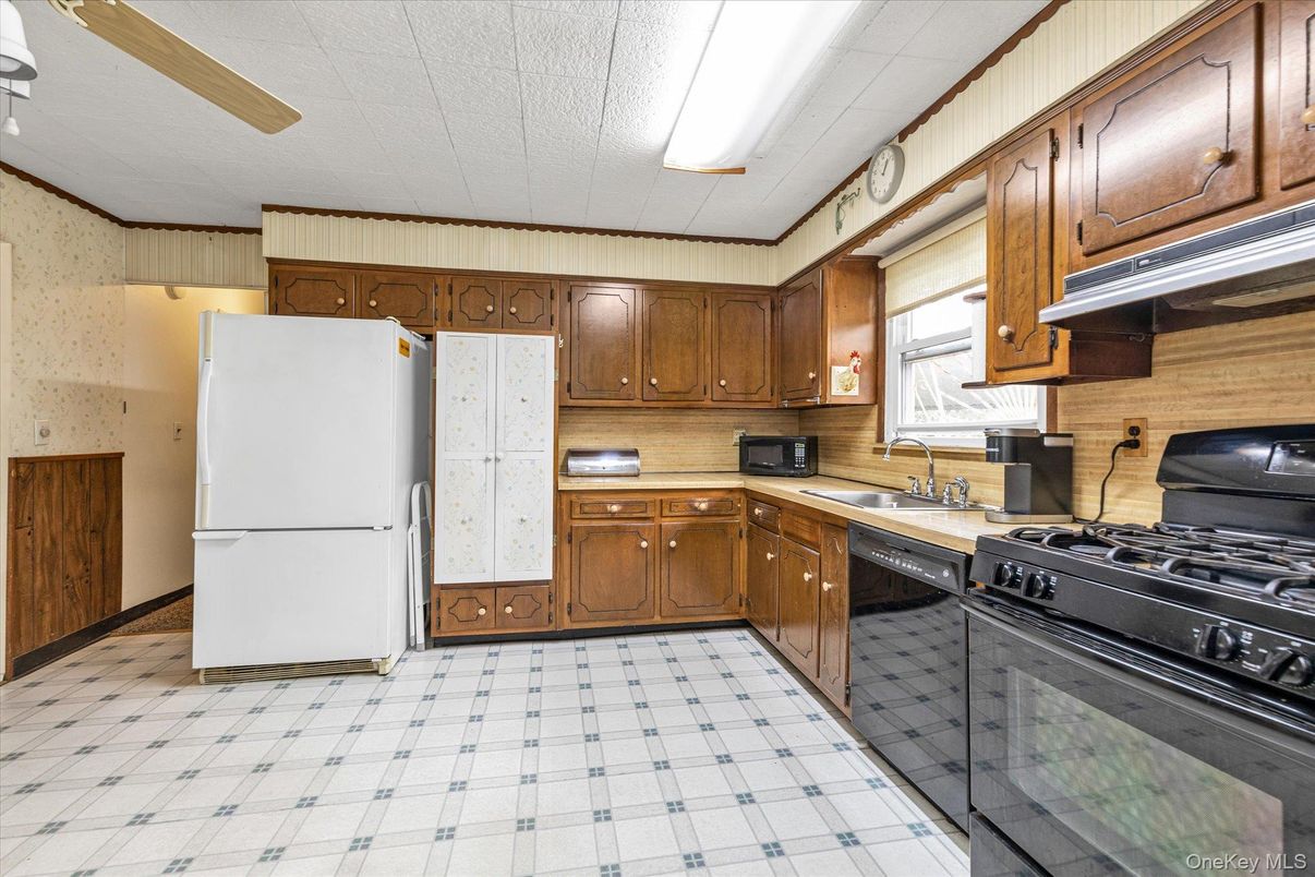 Interior, Kitchen