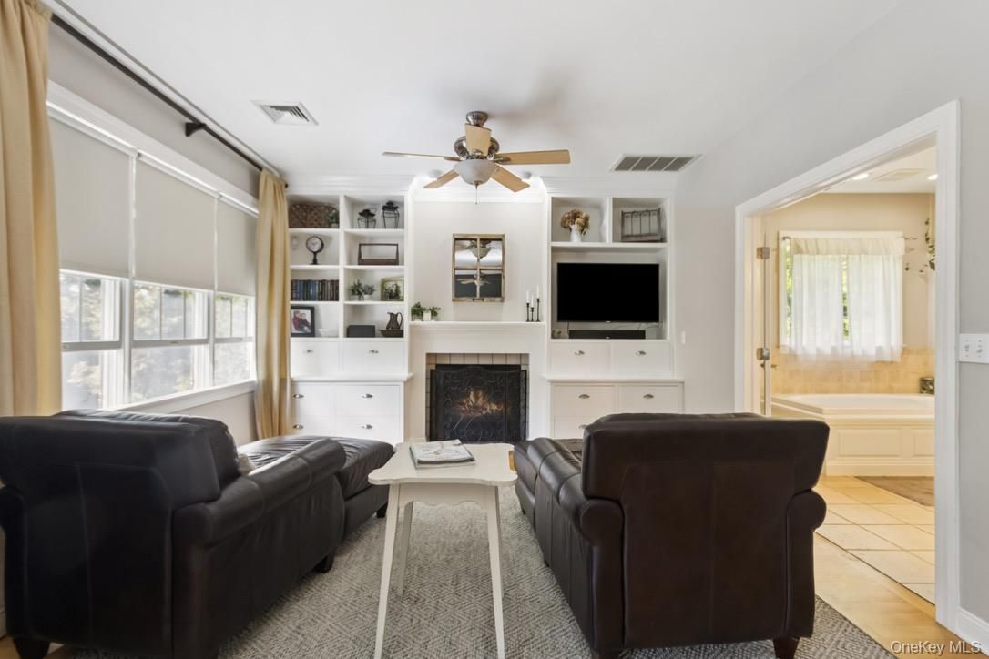 Fireplace, Interior, Living room