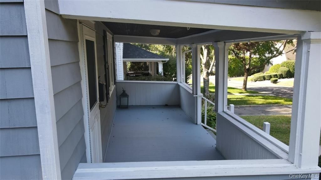 Exterior, Sun Room