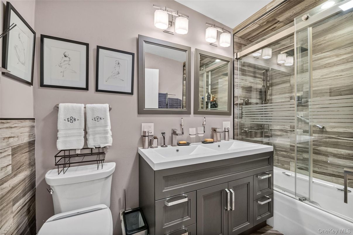 Bathroom, Dual Sink Vanities, Glass Shower, Interior