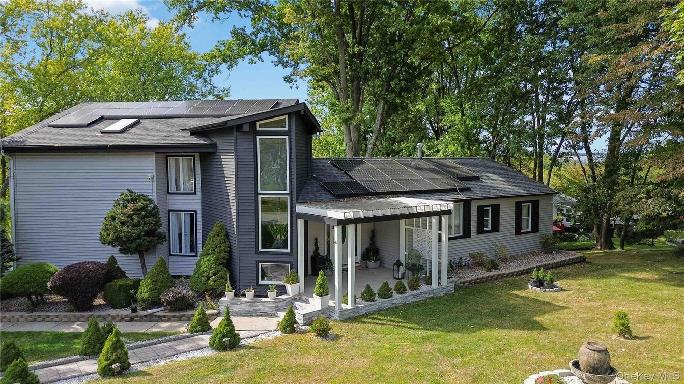 Exterior, Solar Panels