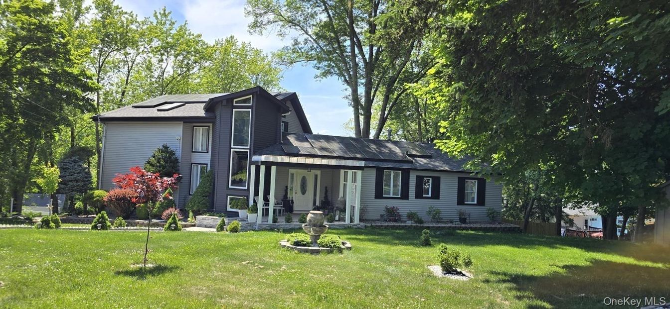 Backyard, Exterior, Facade, Solar Panels, Cape Cod