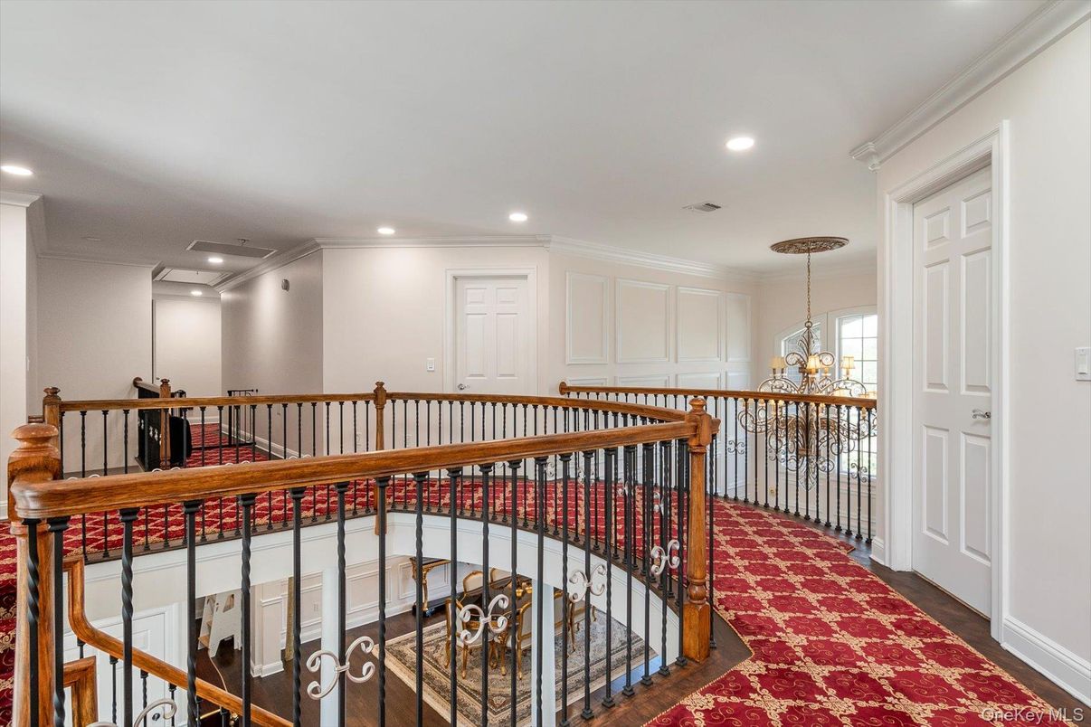 Chandelier, Interior, Recessed Lighting