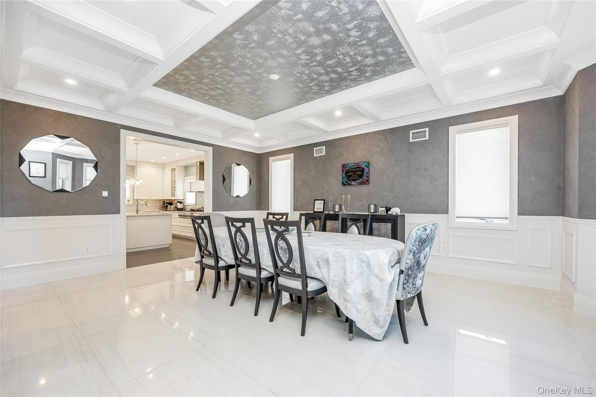 Dining room, Interior, Kitchen, Pendant Lights, Recessed Lighting