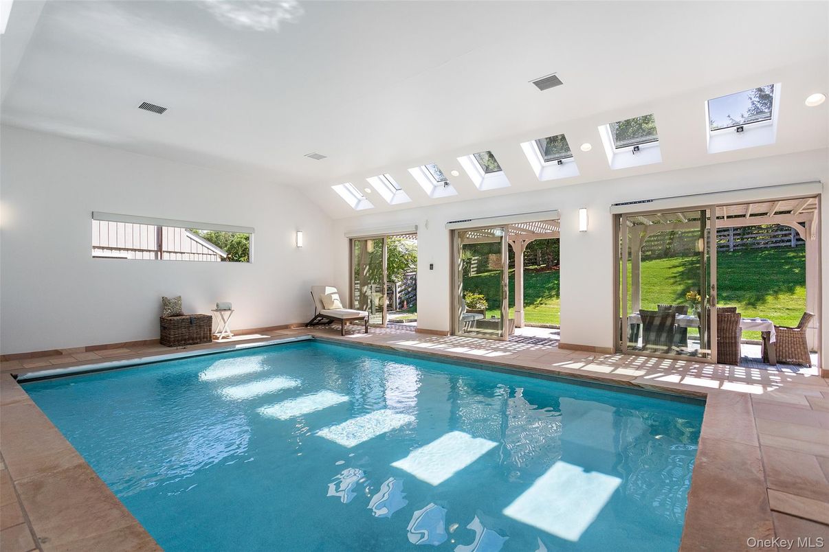 Interior, Pool