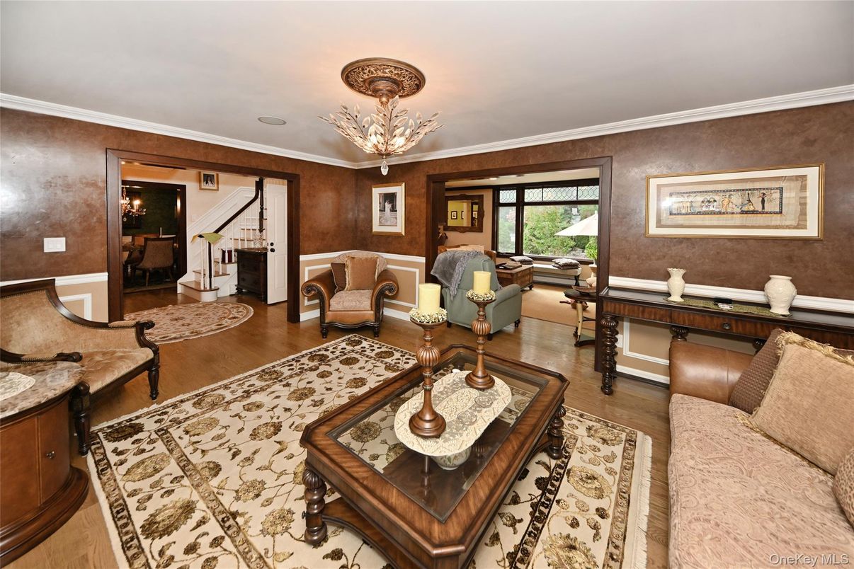 Chandelier, Interior, Living room, Wood Texture Flooring