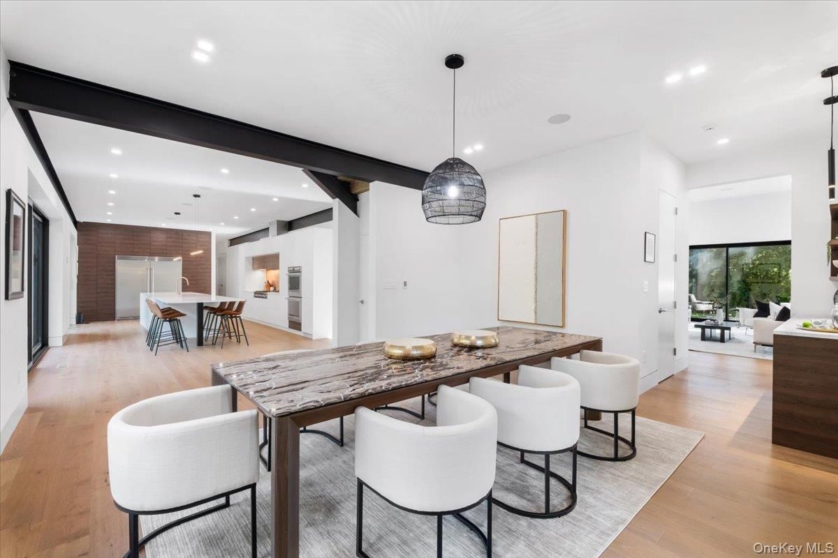 Dining room, Interior, Kitchen, Pendant Lights, Recessed Lighting, Wood Texture Flooring