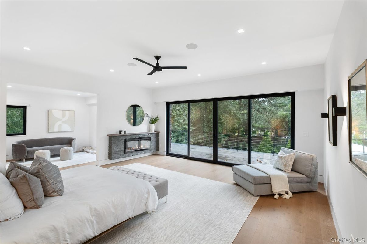 Bedroom, Fireplace, Interior, Recessed Lighting, Wood Texture Flooring