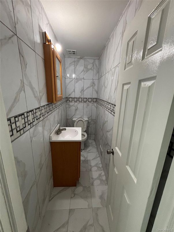 Bathroom, Interior, Marble, Marble Walls