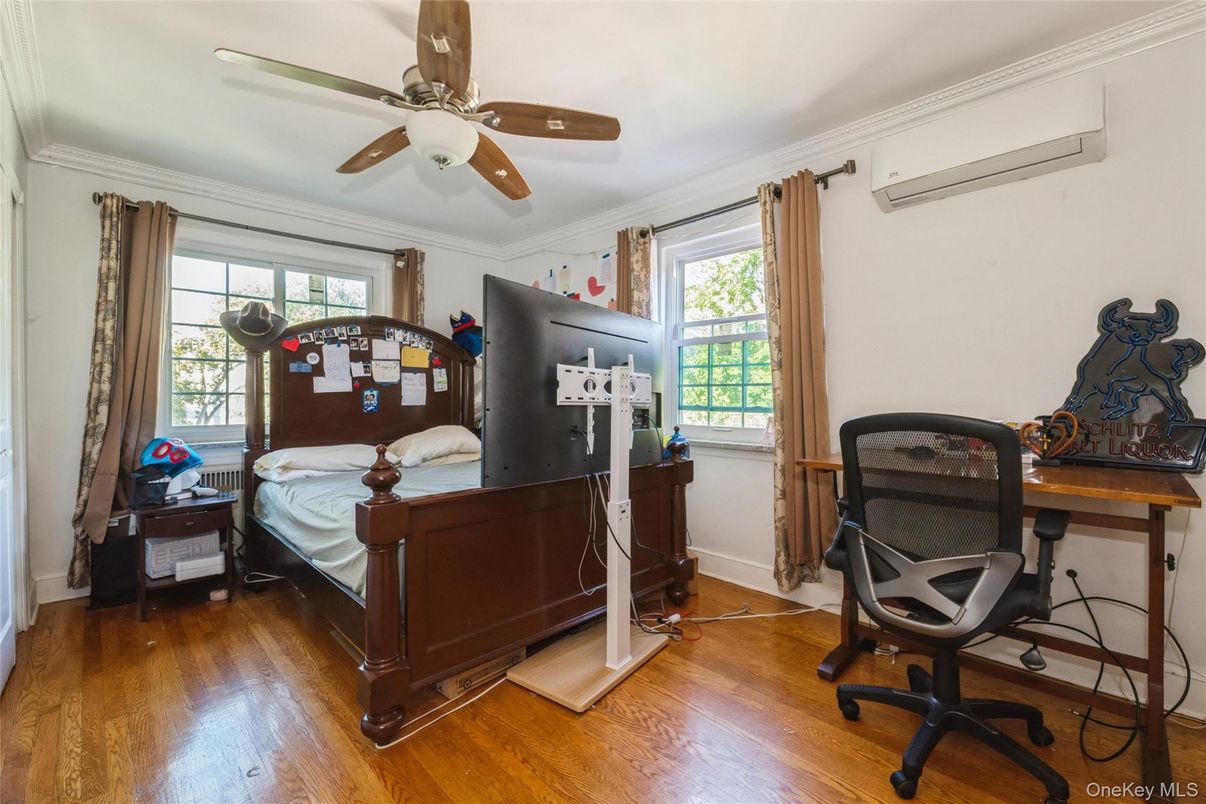 Bedroom, Home Office, Interior, Wood Texture Flooring