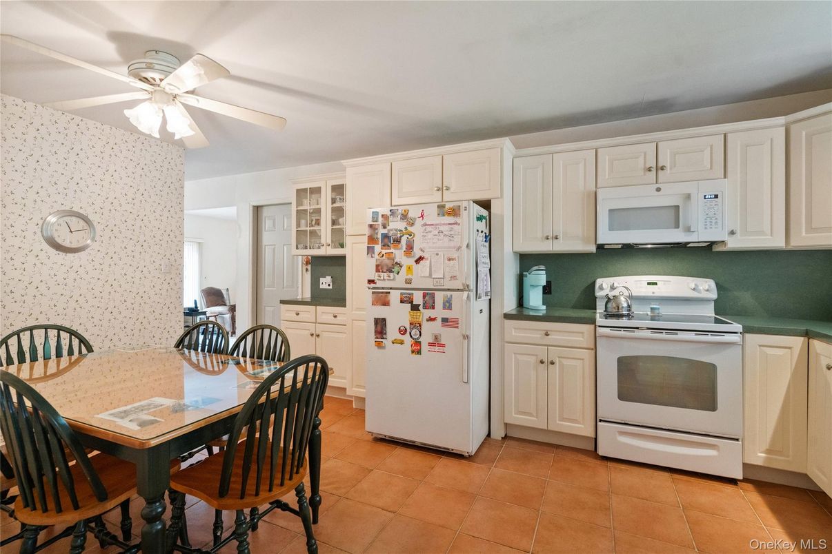 Dining room, Interior, Kitchen
