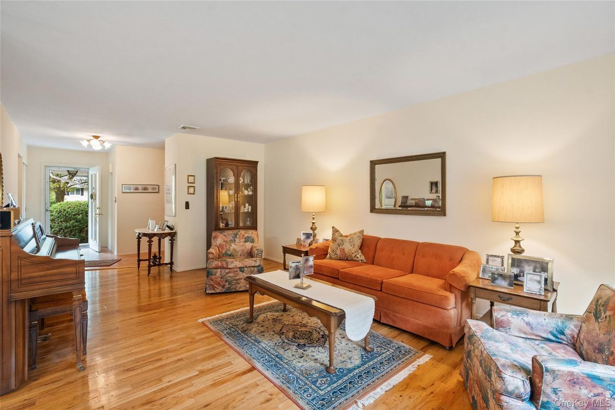 Interior, Living room, Piano, Wood Texture Flooring