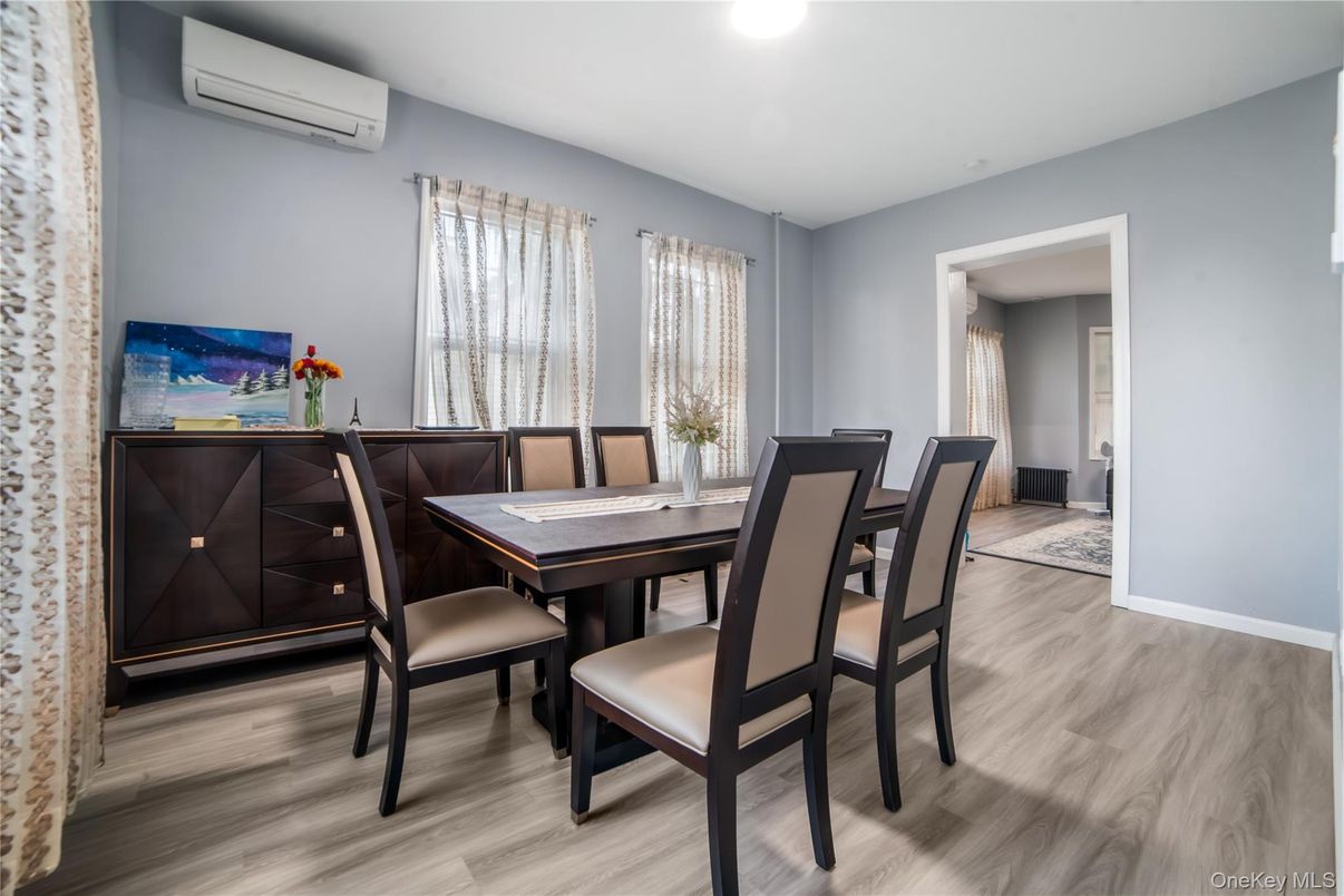 Dining room, Interior, Recessed Lighting, Wood Texture Flooring