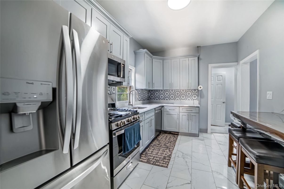 Interior, Kitchen, Marble, Stainless Steel Appliances