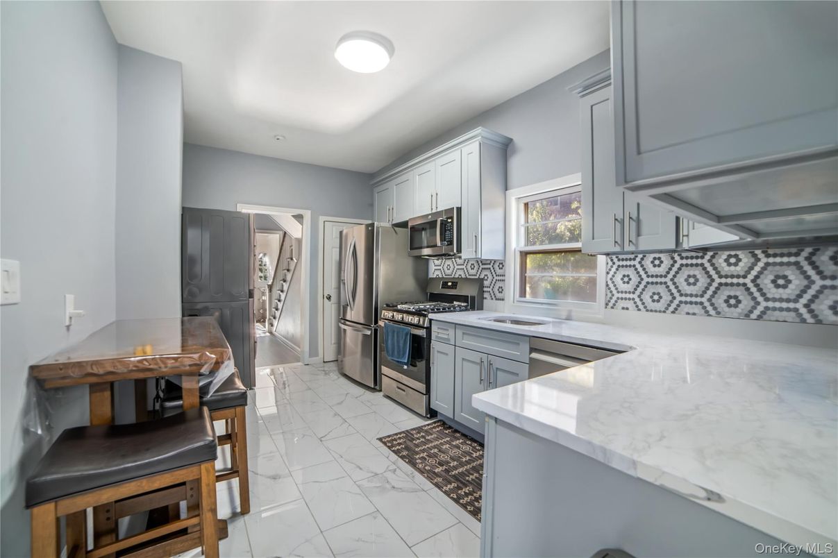 Interior, Kitchen, Marble, Recessed Lighting, Stainless Steel Appliances