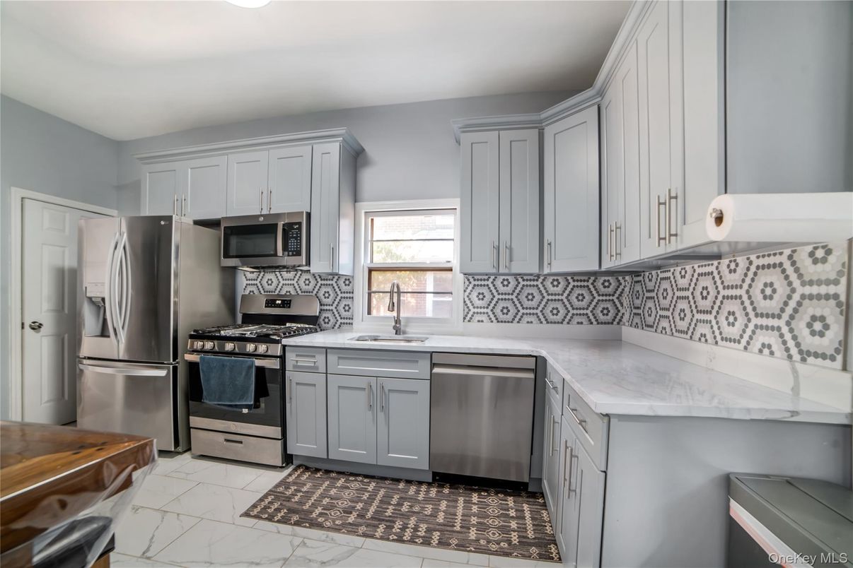 Interior, Kitchen, Marble, Stainless Steel Appliances