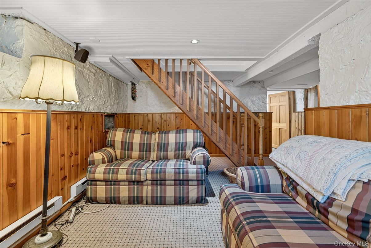 Bedroom, Interior, Recessed Lighting, Wooden Walls