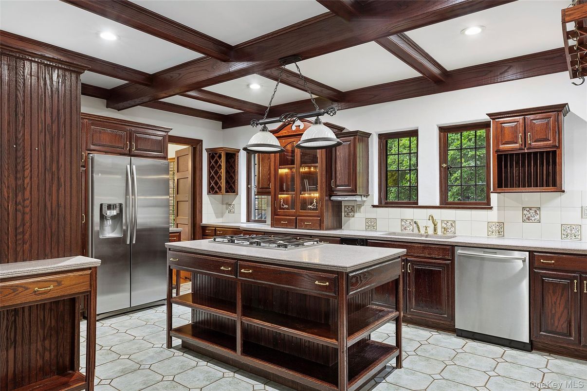 Interior, Kitchen, Recessed Lighting, Stainless Steel Appliances, Wooden Beams