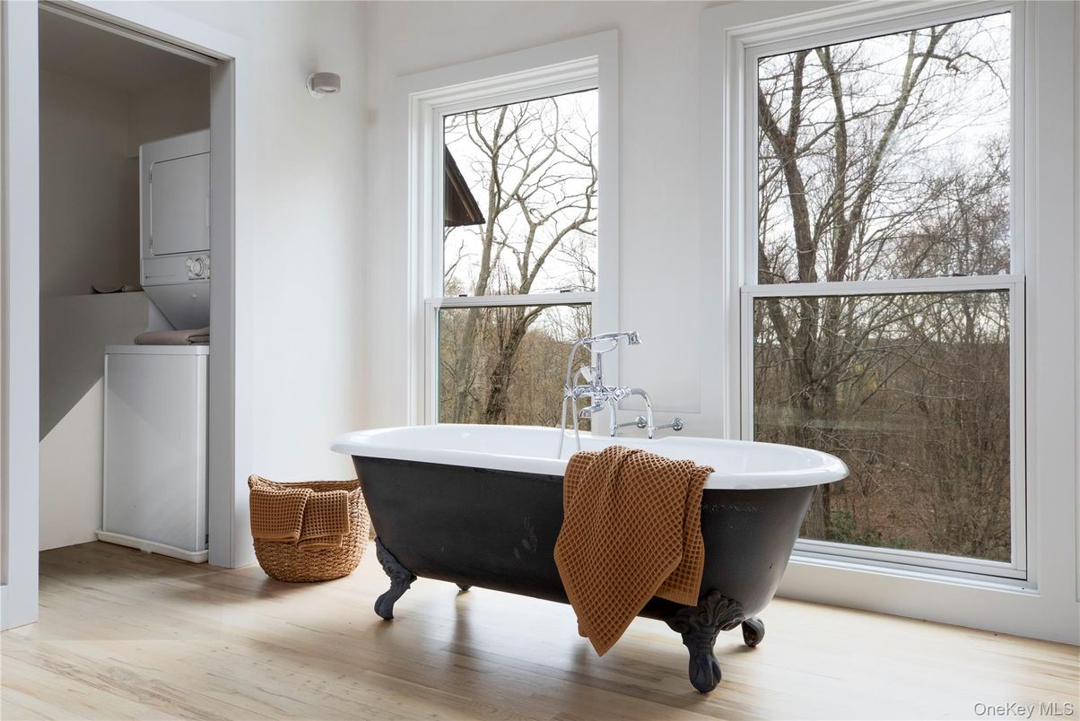 Bathroom, Free Standing Baths, Interior, Wood Texture Flooring
