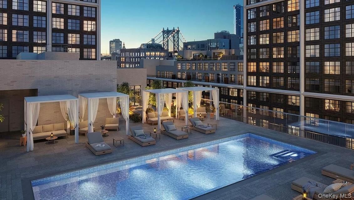 Exterior, Pool, Other