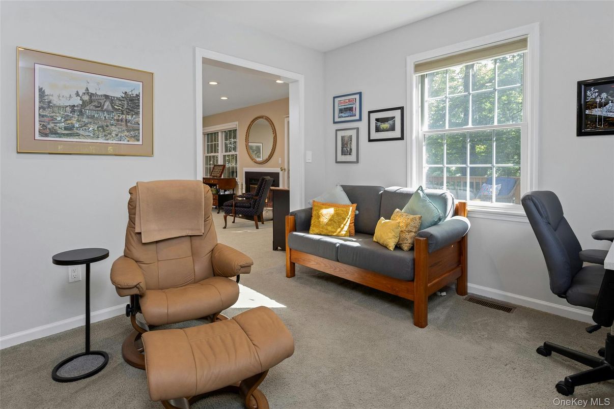 Dining room, Interior, Living room, Recessed Lighting