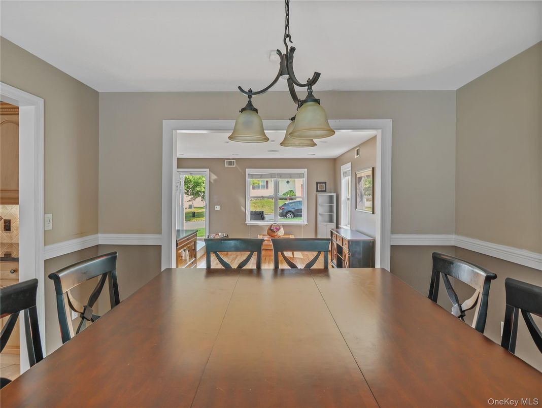 Dining room, Interior, Pendant Lights
