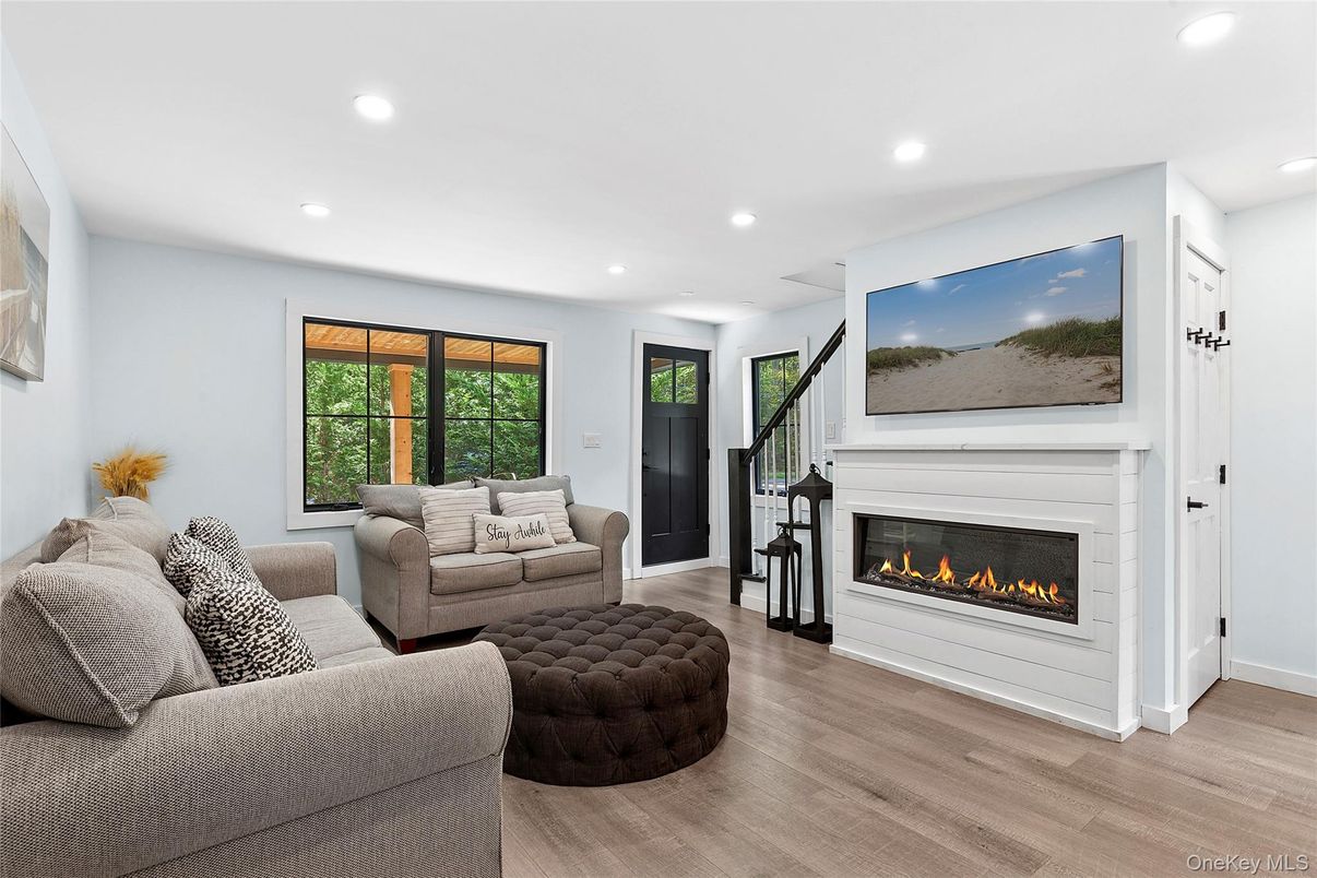 Fireplace, Interior, Living room, Recessed Lighting, Wood Texture Flooring
