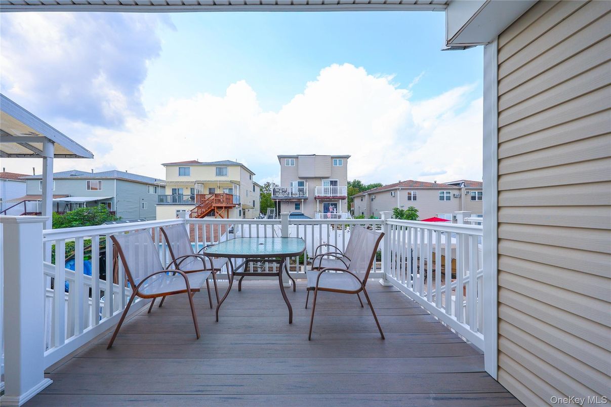 Exterior, Playground