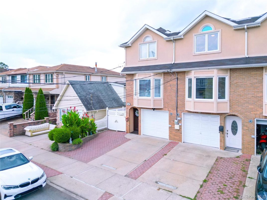 Attached, Exterior, Facade, Brick Facade, Tudor Revival
