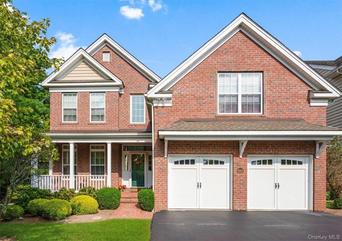 Attached, Exterior, Facade, Brick Facade, Brick Traditional