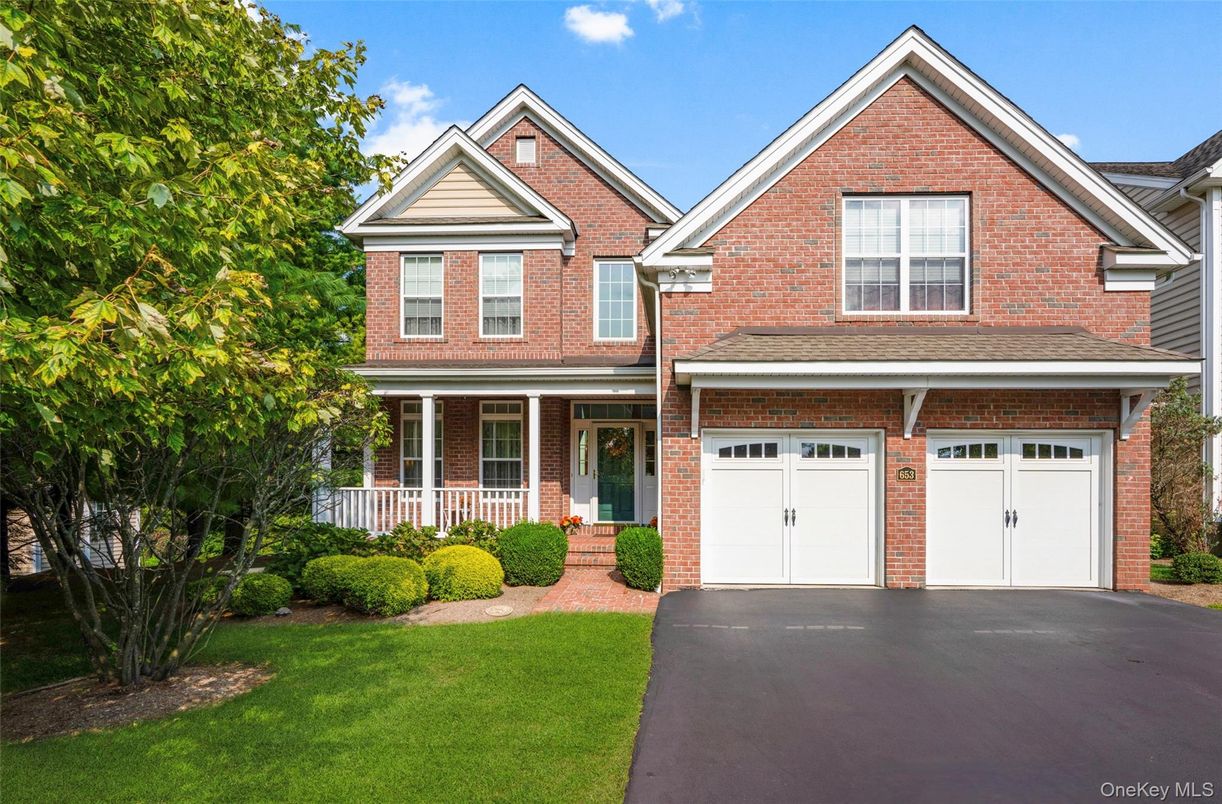 Attached, Exterior, Facade, Brick Facade, Brick Traditional