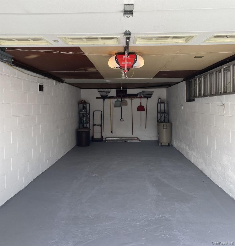 Garage, Interior, Stone Walls