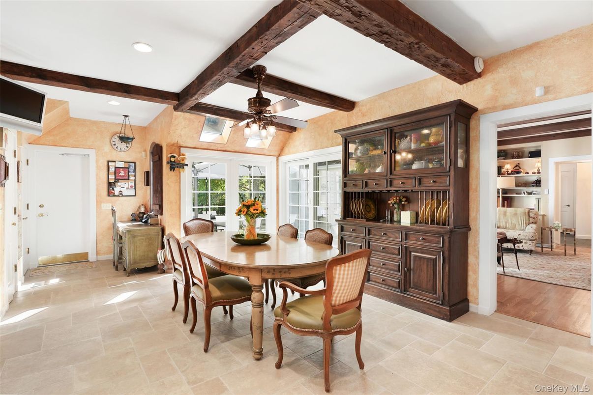 Dining room, Interior, Recessed Lighting, Wooden Beams