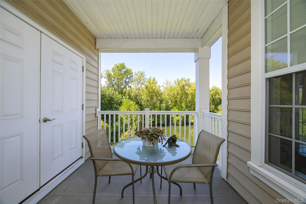Dining room, Interior, Sun Room