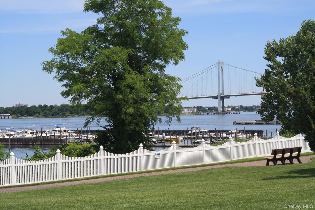 Exterior, Water