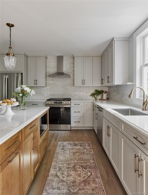 Interior, Kitchen, Pendant Lights, Stainless Steel Appliances, Wood Texture Flooring