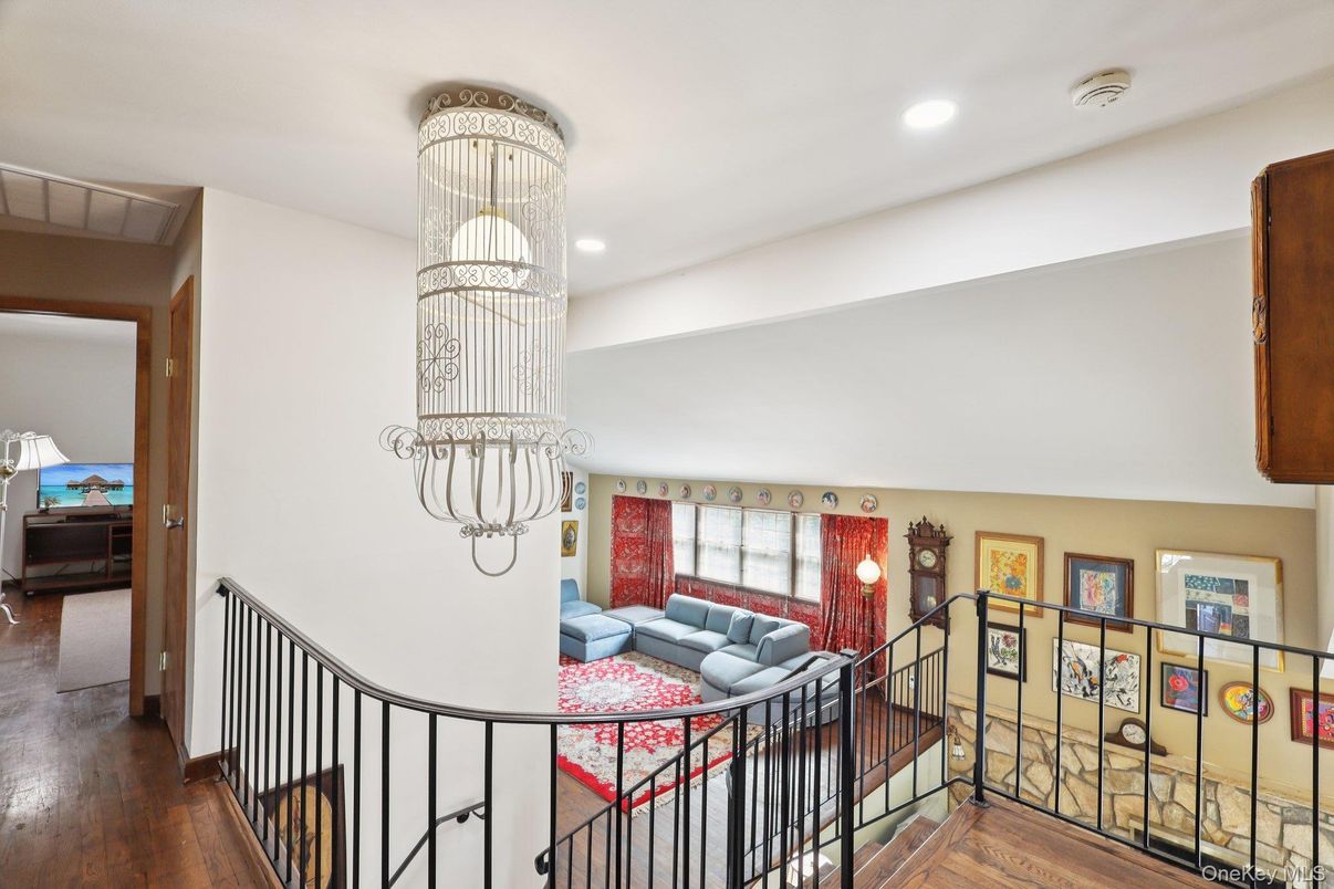 Chandelier, Interior, Recessed Lighting, Wood Texture Flooring