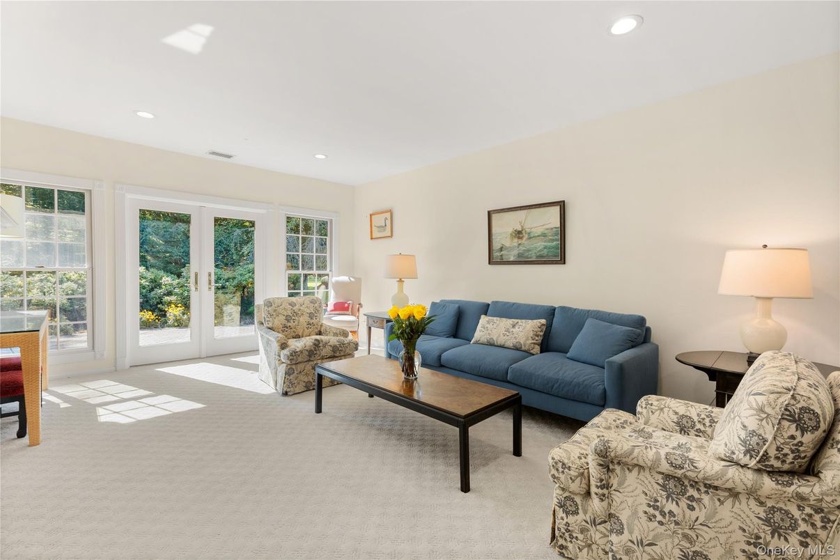 Interior, Living room, Recessed Lighting