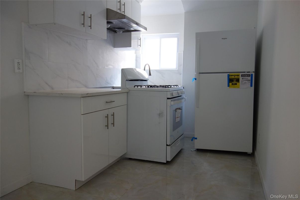 Interior, Kitchen, Marble Walls