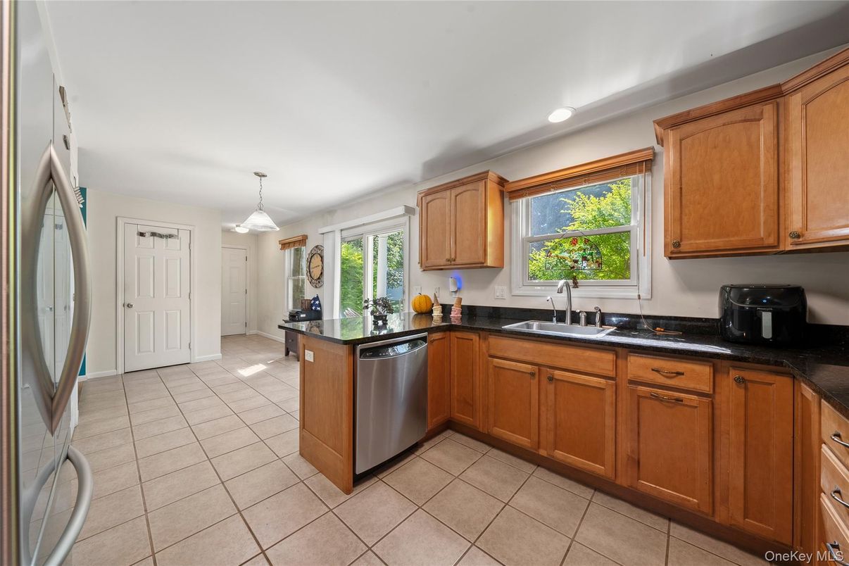 Interior, Kitchen, Pendant Lights, Recessed Lighting